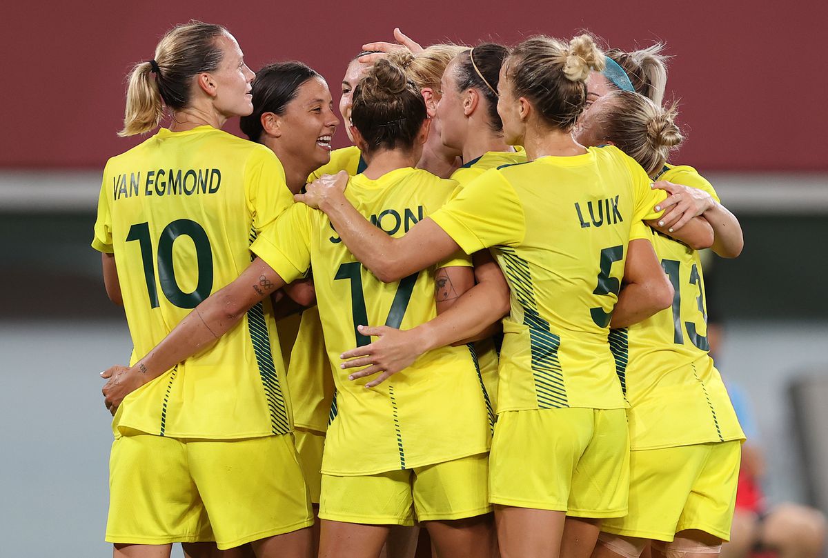 Australia - Nueva Zelanda: Fútbol femenino - Juegos Olímpicos: Día dos
