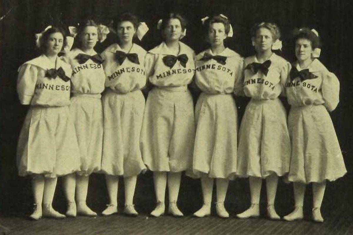 Incredibly unis from the 1909 Gopher Women's Basketball Team