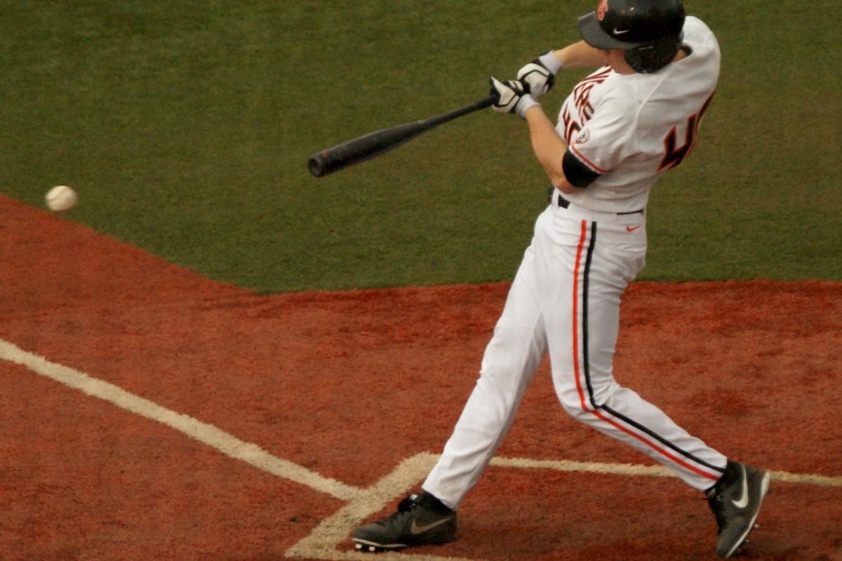Jeff Hendrix went 3 for 5 and scored the first 2 runs in Oregon St.'s 3-1 win over Oregon last night. Another strong performance at the plate could helo the Beavers to a series win against the Ducks.