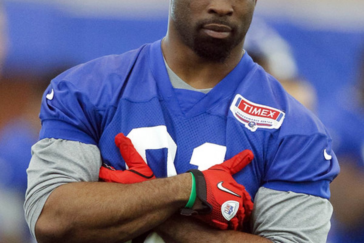 Jun 14, 2012; East Rutherford, NJ, USA;   New York Giants defensive end Justin Tuck (91) during the Giants minicamp at their training facility. Jim O'Connor-US PRESSWIRE
