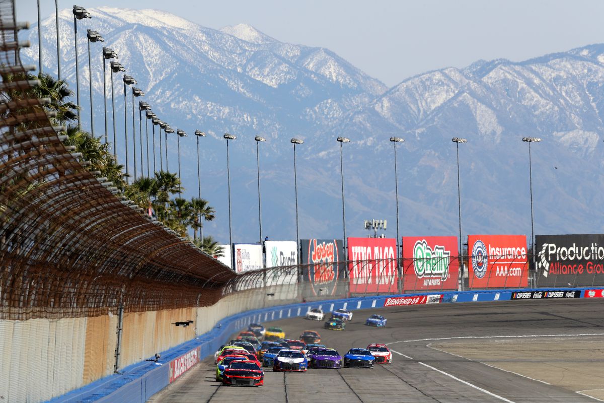 A general view of racing during the NASCAR Cup Series Wise Power 400 at Auto Club Speedway on February 27, 2022 in Fontana, California.