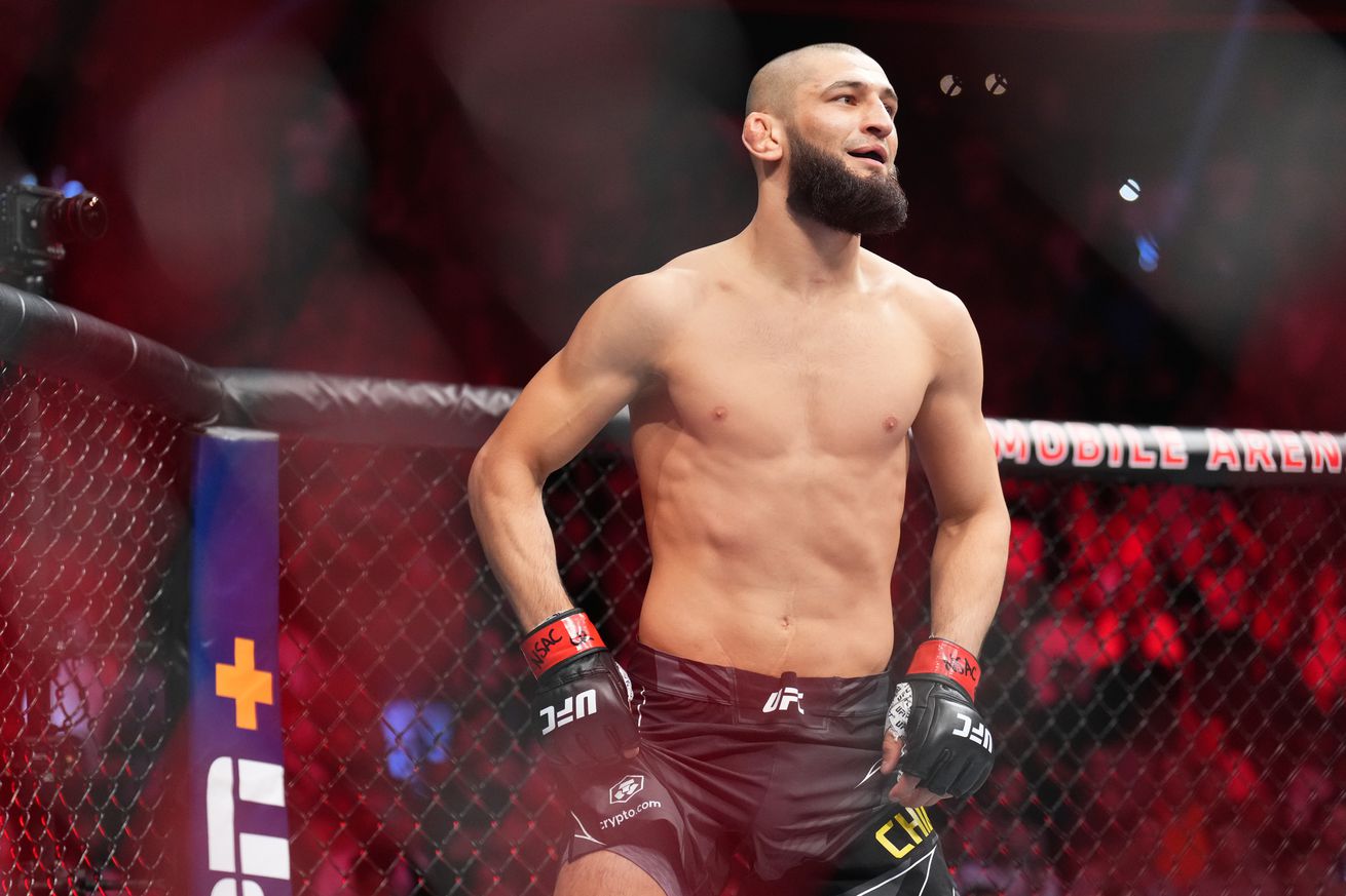 Khamzat Chimaev predicts he’ll finish Alex Pereira in ‘first minute’ if they fight