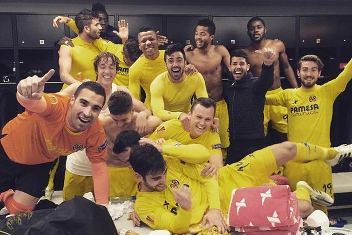 A happy bunch of Villarreal players!
