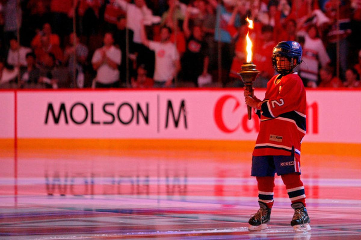 Scott Gomez prepares to set fire to his reputation over the weekend. 