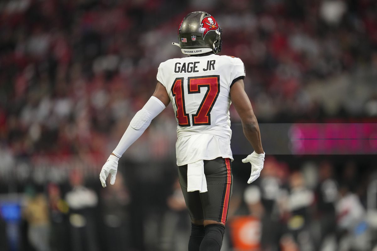Russell Gage #17 of the Tampa Bay Buccaneers walks down field against the Atlanta Falcons at Mercedes-Benz Stadium on January 8, 2023 in Atlanta, Georgia.