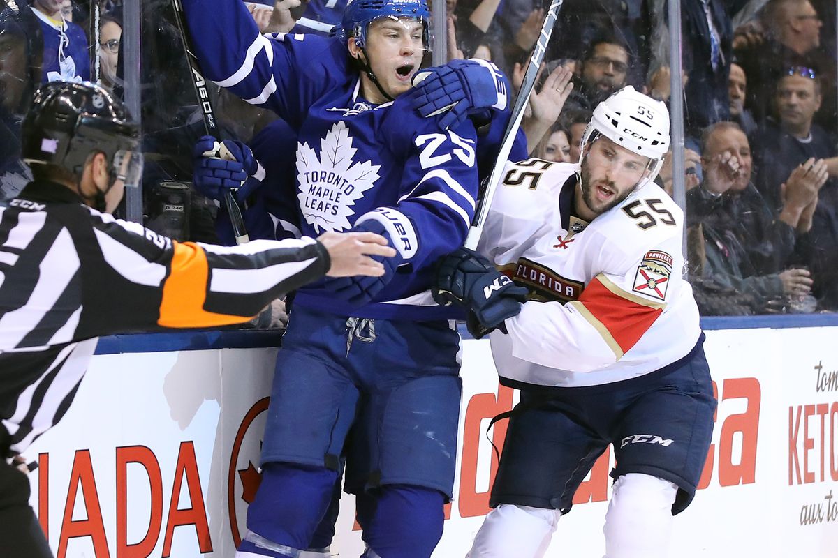 Who is the mystery Leaf behind JvR?