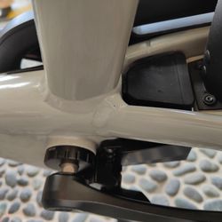<em>The black plastic box between the rear fender and crankset is a new controller to help manage power delivery when using the optional Click-On extended battery.</em>