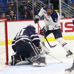 The New Hampshire Wildcats take on the UConn Huskies in a men’s college hockey game at the XL Center in Hartford, CT on January 25, 2019.