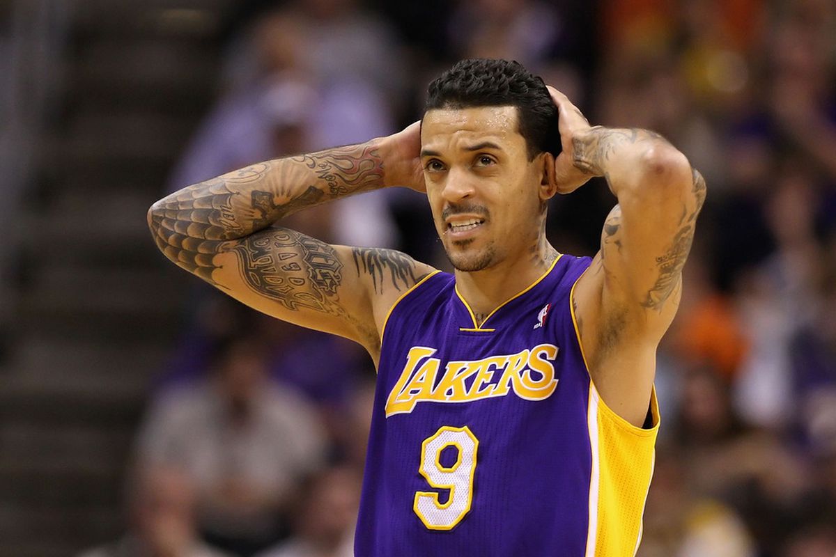 Lakers Vs. Suns: LA Loses Return Game In Phoenix 