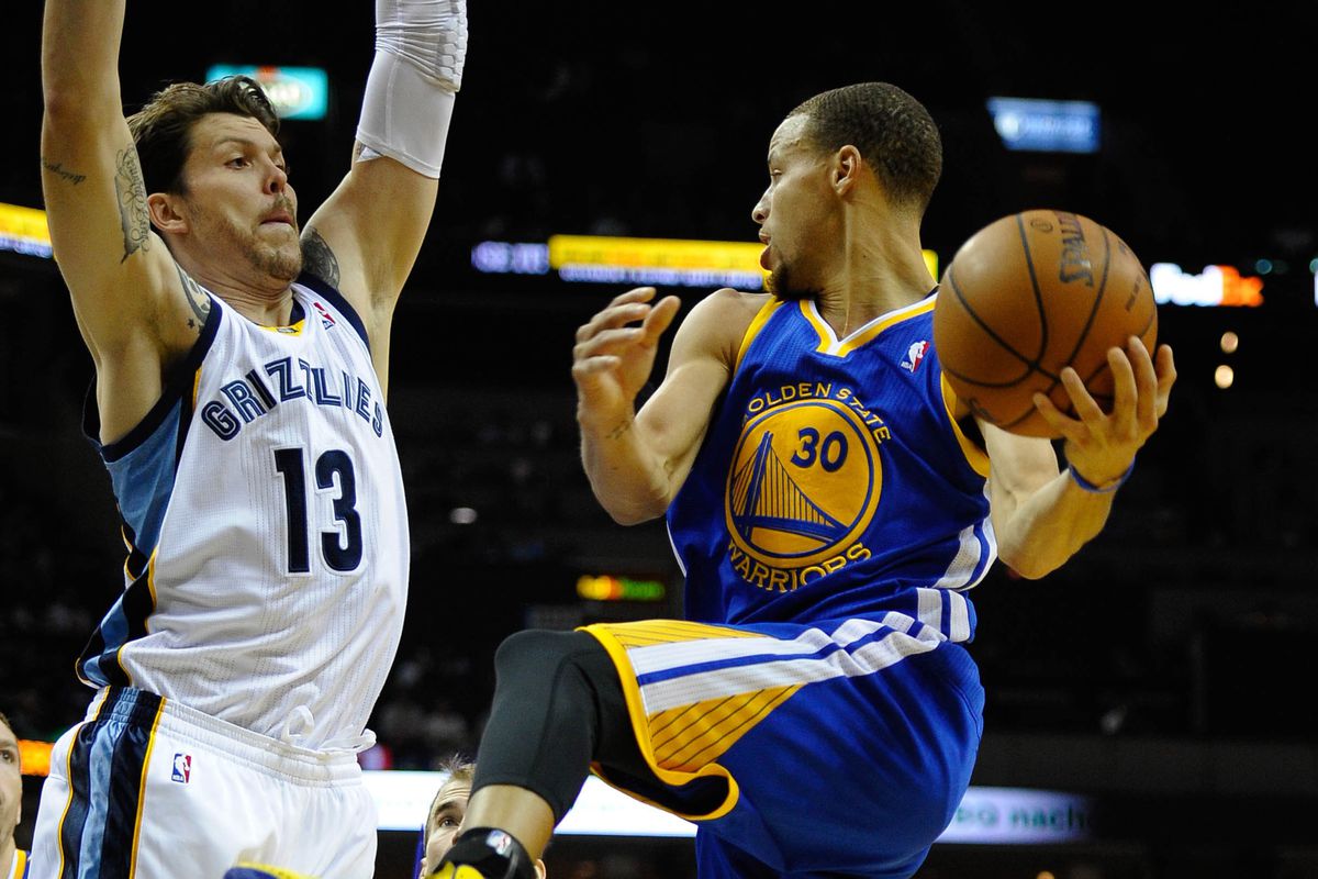 Stephen Curry set Golden State's franchise record for most threes as a Warrior Saturday night against Memphis.