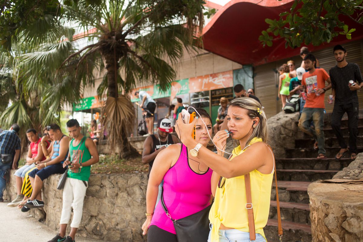 Cuba selfie