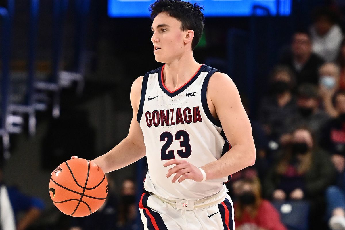 Gonzaga Bulldogs guard Matthew Lang brings the ball down court against the Northern Arizona Lumberjacks in the second half at McCarthey Athletic Center.&nbsp;