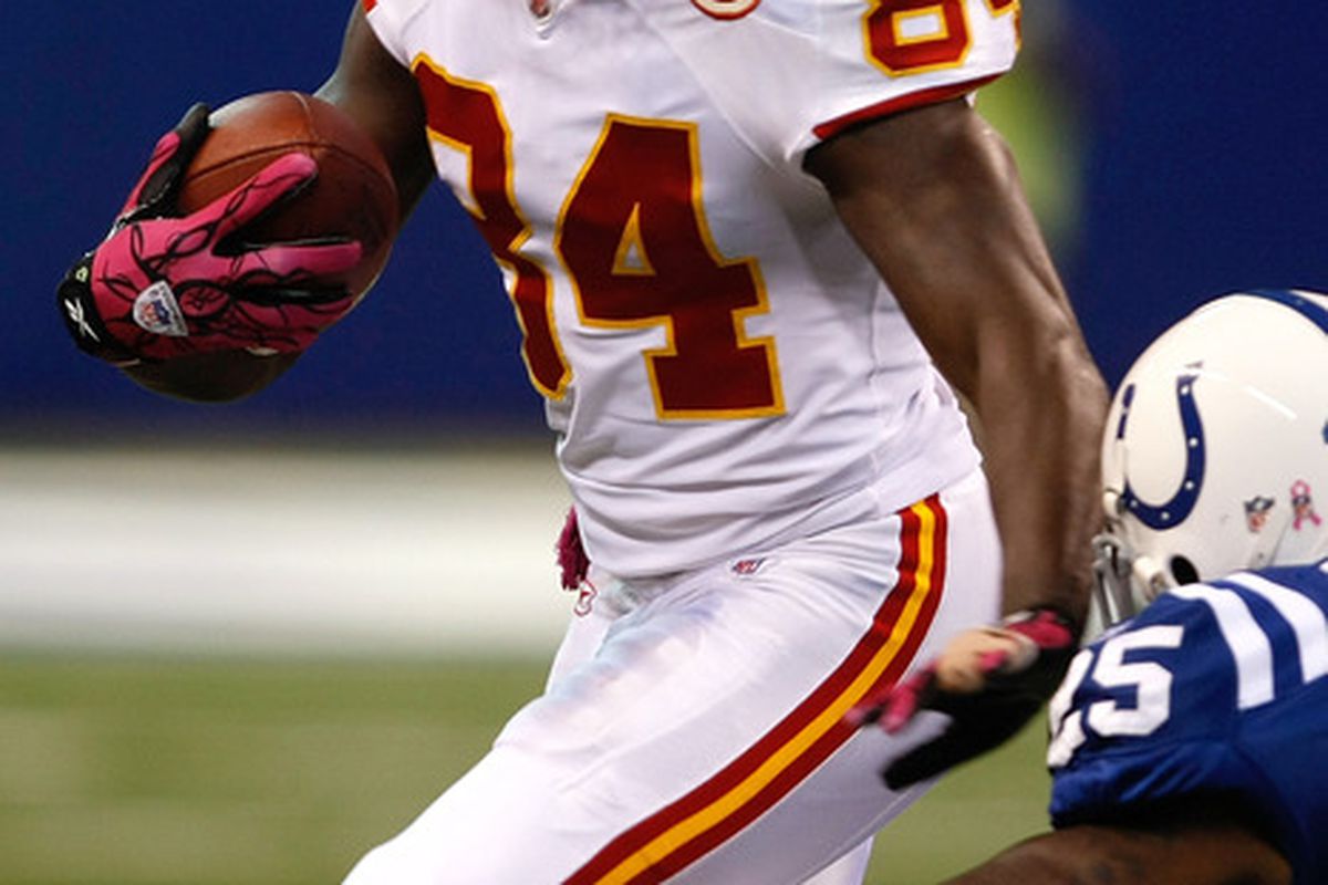 Former Miami Dolphins wide receiver Chris Chambers, here with the Kansas City Chiefs, will not rule out a return to the league in 2012.