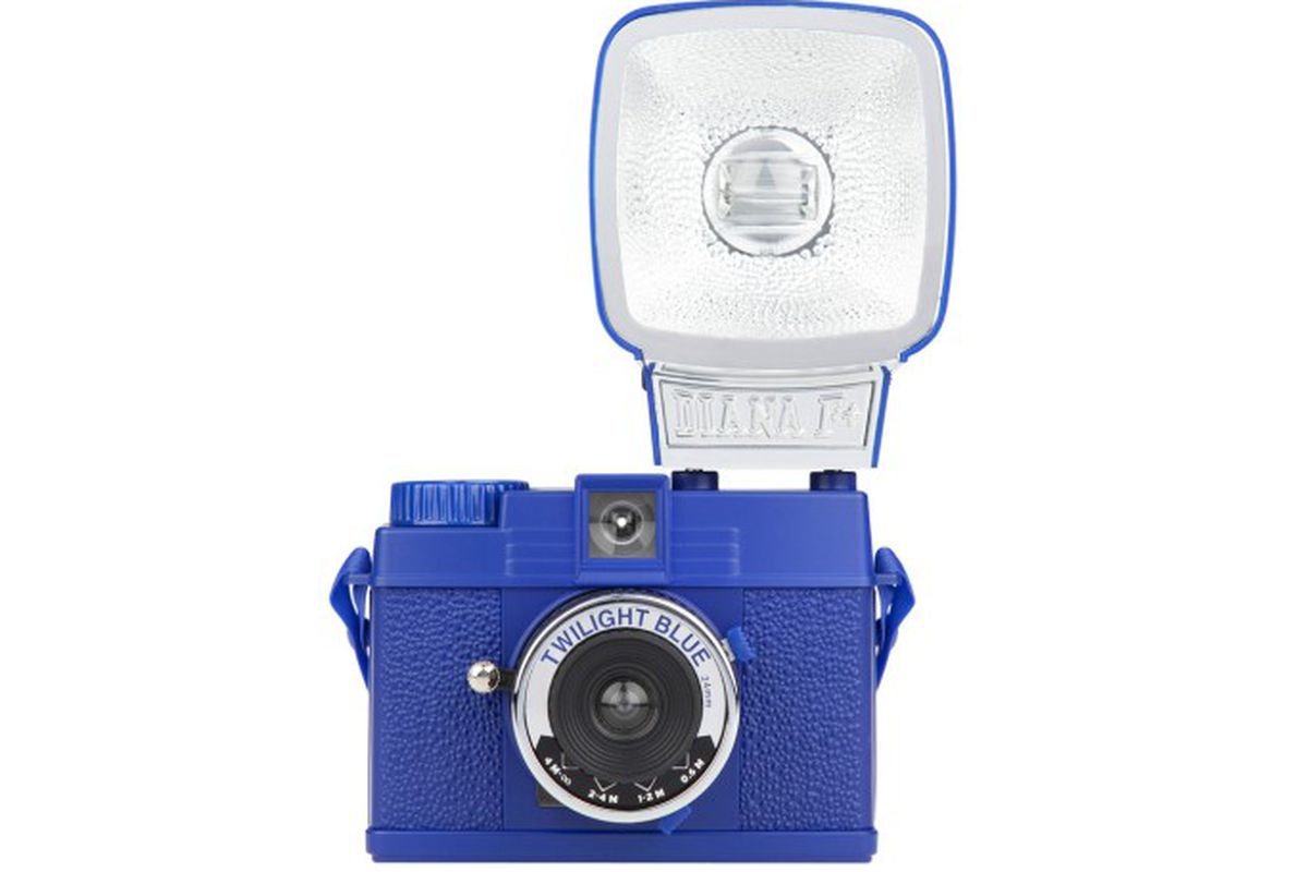 The Lomography Diana Mini and Flash Package in Twilight Blue. 