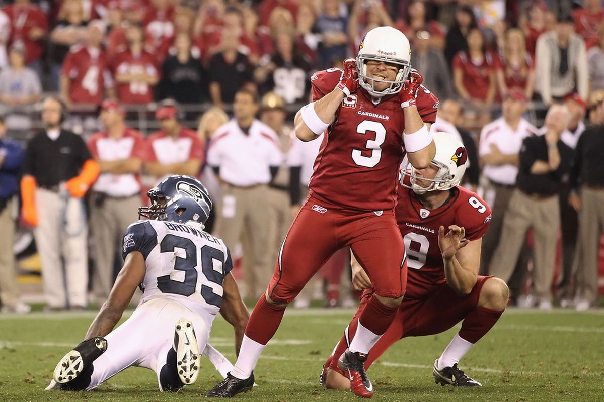 Both kicker Jay Feely and punter Dave Zastudil are free agents. Will the Arizona Cardinals look to re-sign them? 