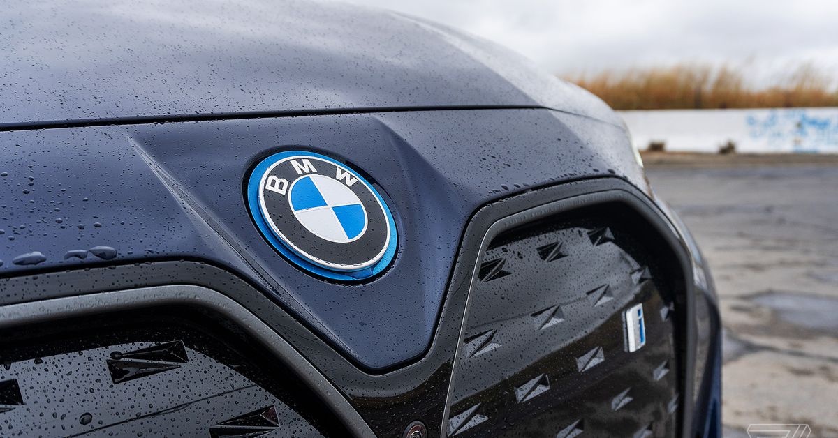 BMW will be the first automaker to use Amazon Web Services’ cloud platform