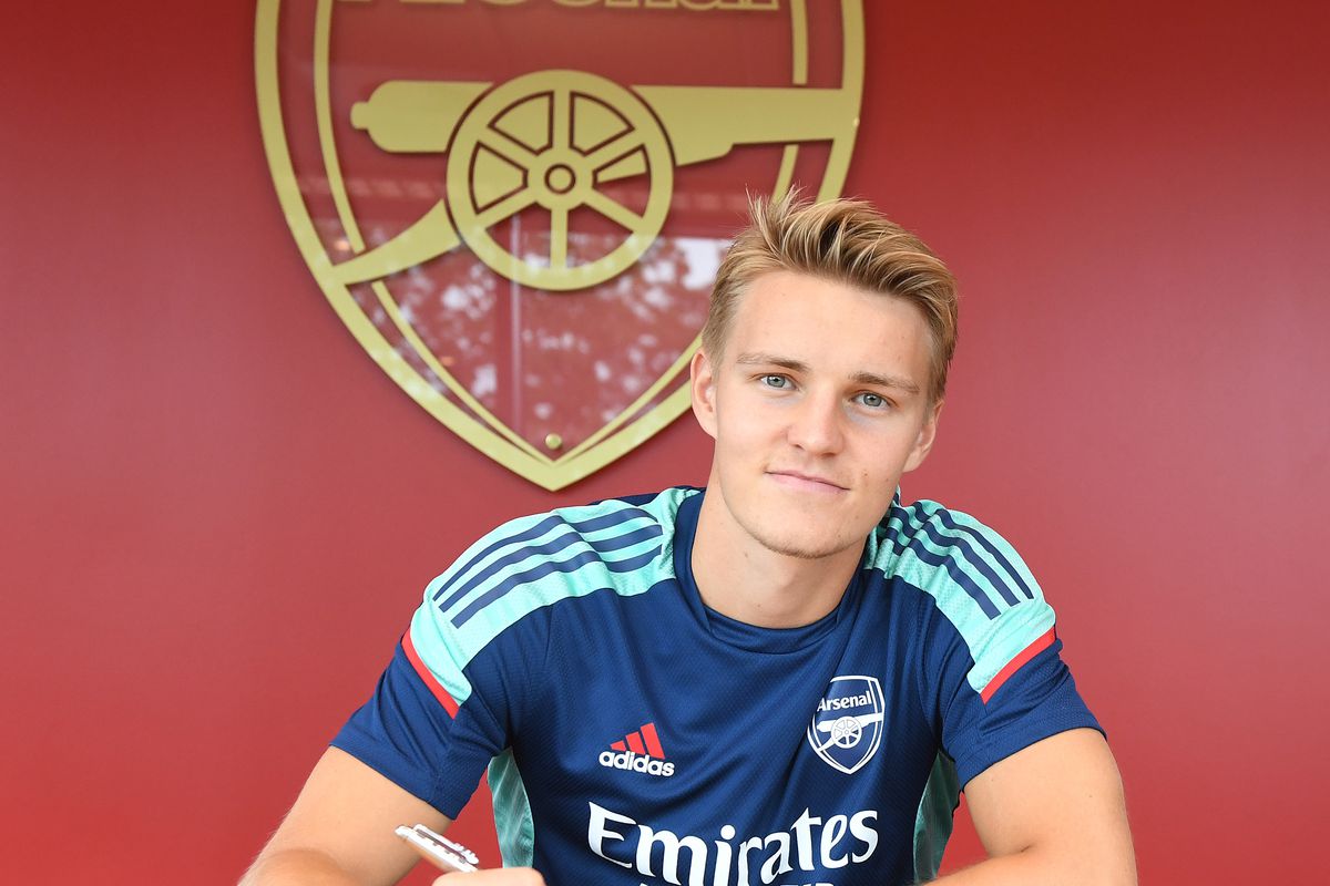 Arsenal Unveil New Signing Martin Odegaard