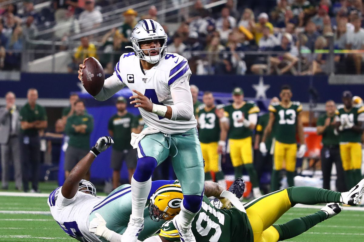 NFL: Green Bay Packers at Dallas Cowboys