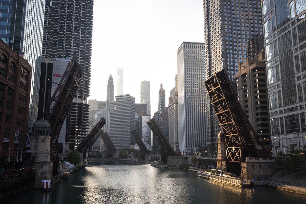 Bridges over the Chicago River on Aug. 9, 2020.