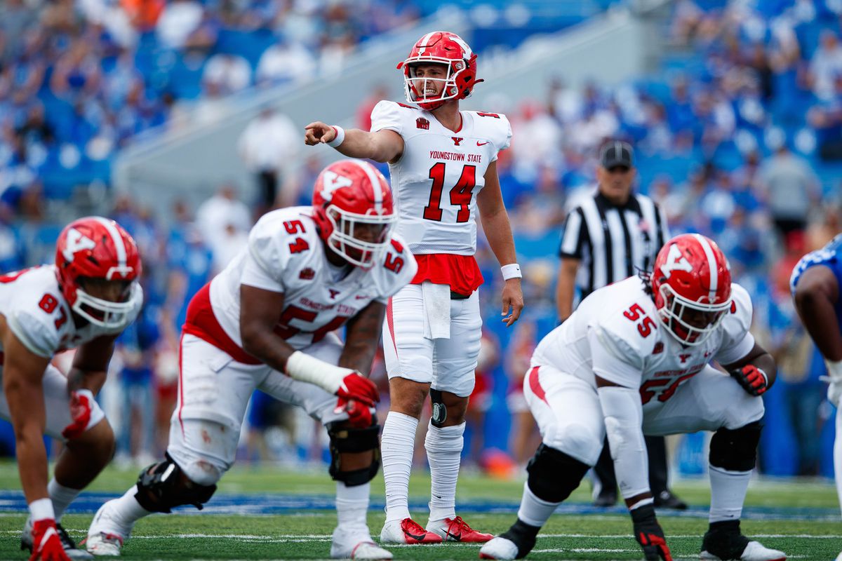 NCAA Football: Youngstown State at Kentucky