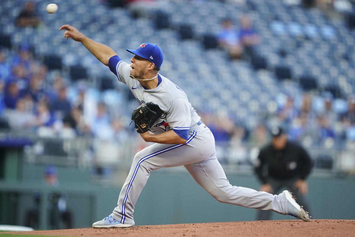 Jose Berrios #17 of the Toronto Blue Jays pitches against the Kansas City Royals during the first inning at Kauffman Stadium on April 3, 2023 in Kansas City, Missouri.
