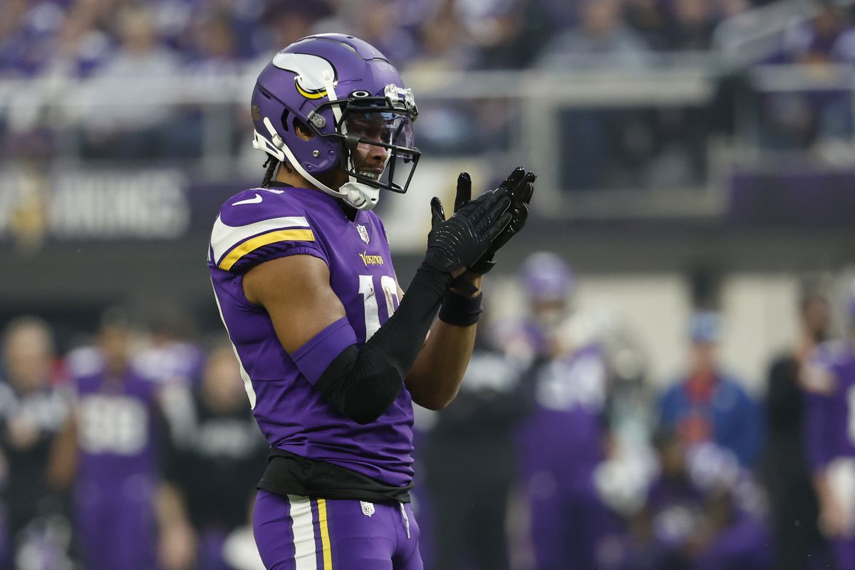 Justin Jefferson #18 of the Minnesota Vikings reacts after a penalty during the first quarter against the New York Giants in the NFC Wild Card playoff game at U.S. Bank Stadium on January 15, 2023 in Minneapolis, Minnesota.