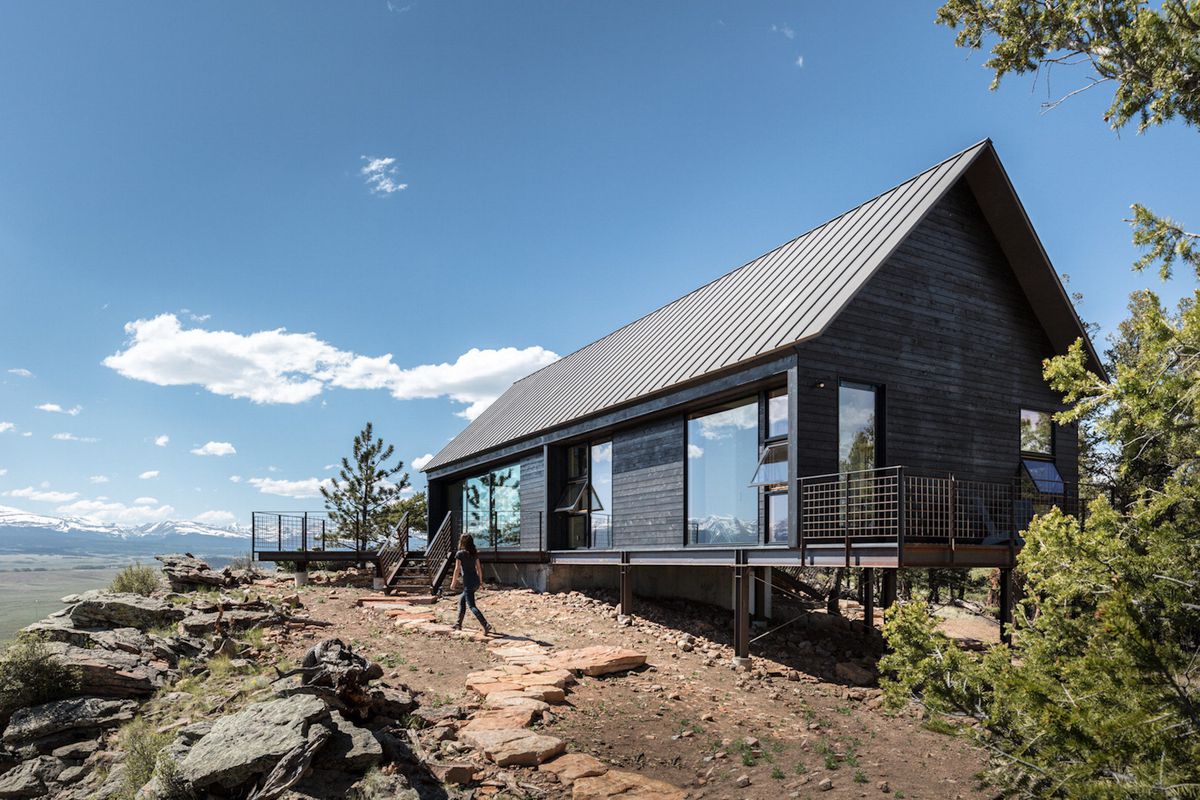 Gorgeous pair of energy-efficient cabins perch on Colorado cliff
