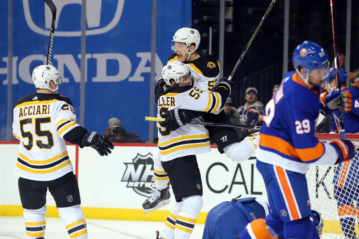 NHL: Boston Bruins at New York Islanders