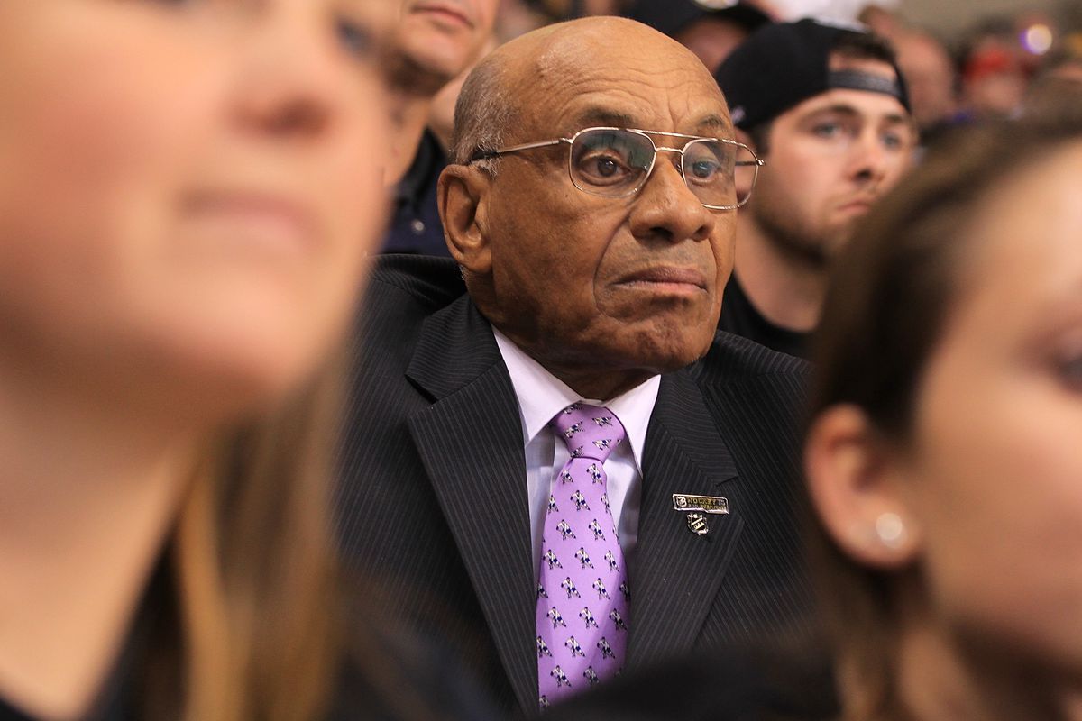 Bruins Legend Willie O'Ree watches from the stands