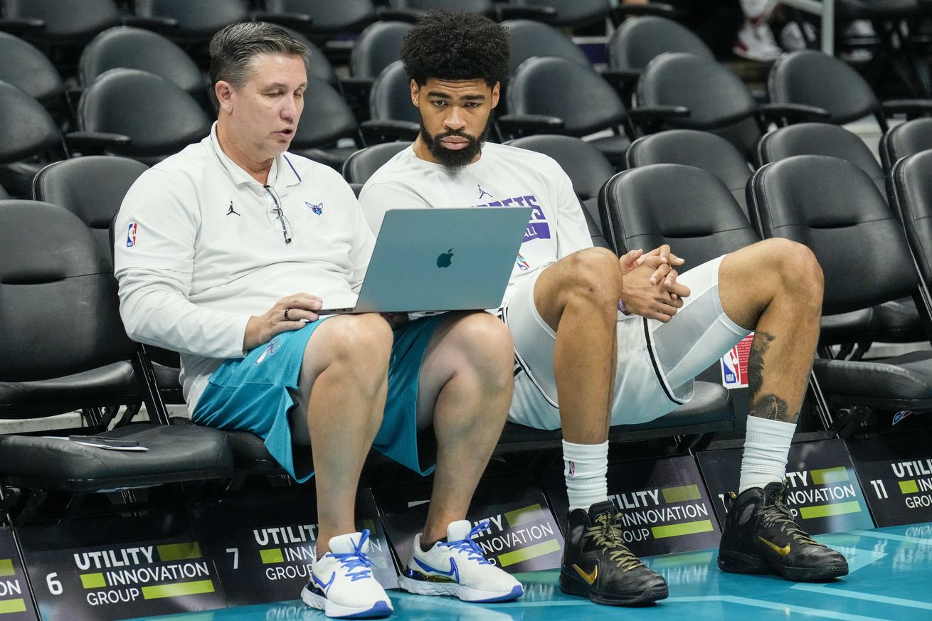 It’s time for the Hornets to make a change at the center position