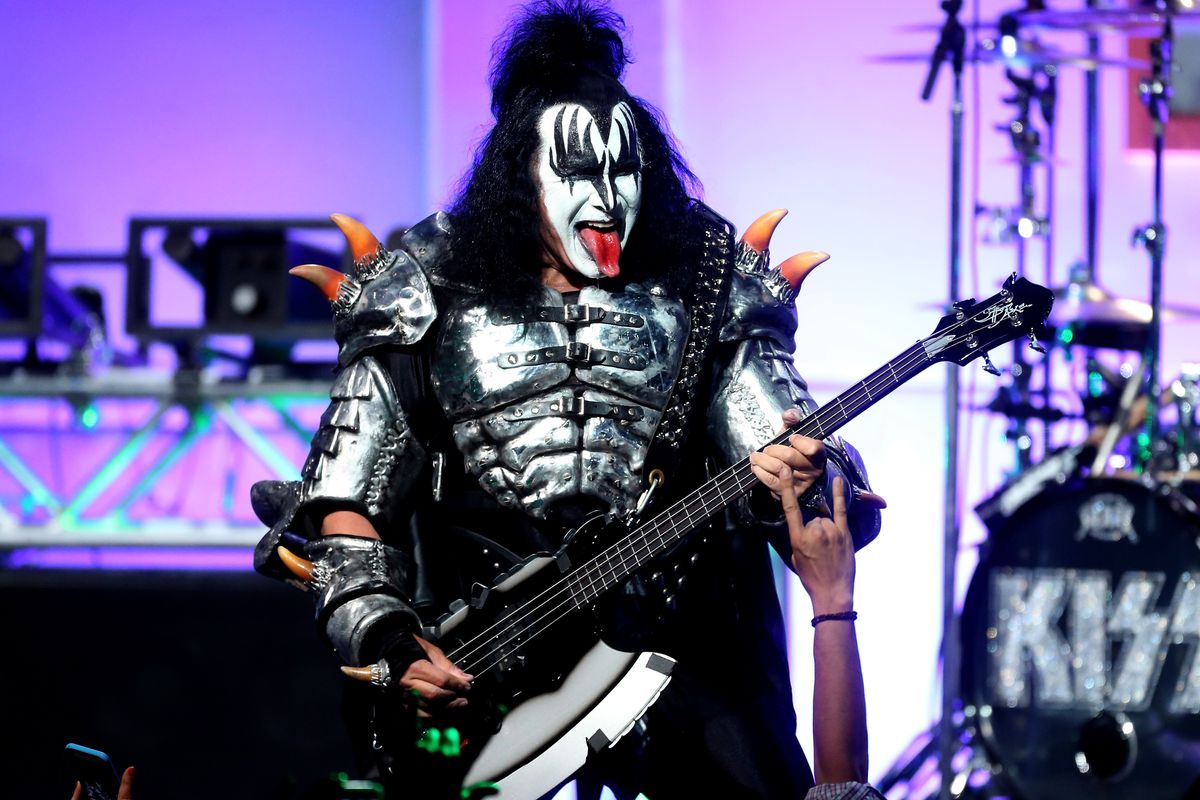 Gene Simmons...any relation to Andrelton?