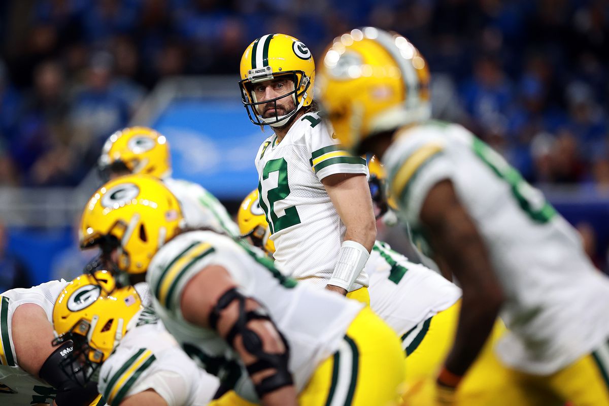 &nbsp;Aaron Rodgers #12 of the Green Bay Packers looks on at the line of scrimmage during the first quarter against the Detroit Lions at Ford Field on January 09, 2022 in Detroit, Michigan.