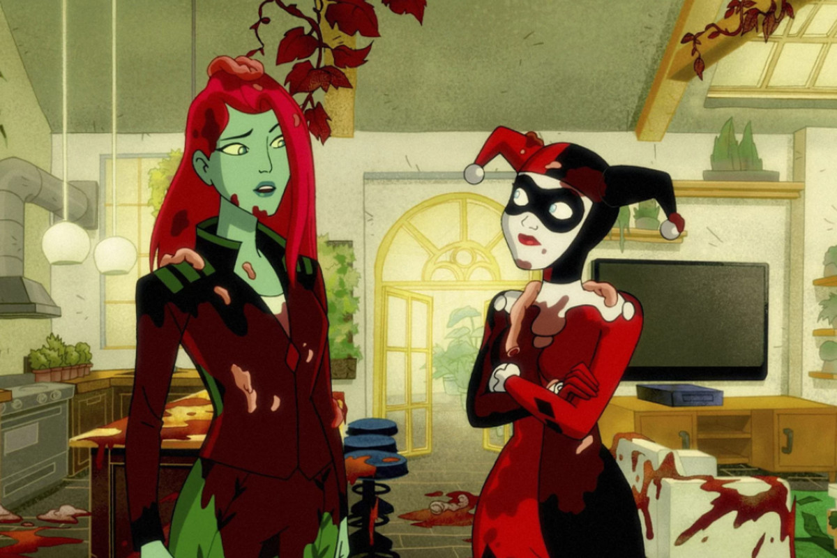 The cartoon characters Poison Ivy and Harley Quinn, covered in muck, in their apartment.