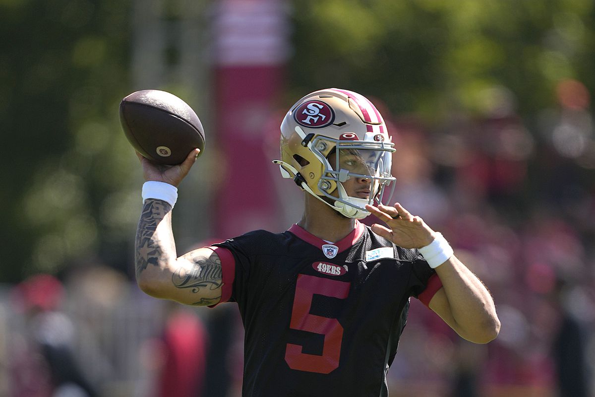 49ers training camp, Day 5: Trey Lance thrives, but defense wins the day -  Niners Nation