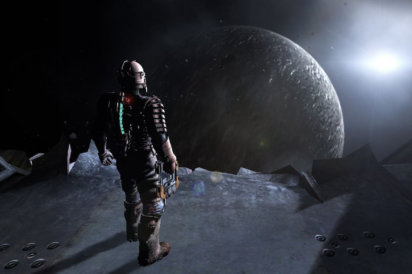 Screenshot from the original 2008 Dead Space featuring the main character Isaac Clarke in his engineering atmospheric spacesuit on a desolate planet gazing solemnly at a distant moon.