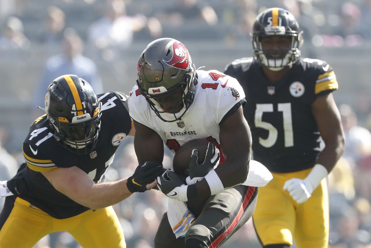 NFL: Tampa Bay Buccaneers at Pittsburgh Steelers
