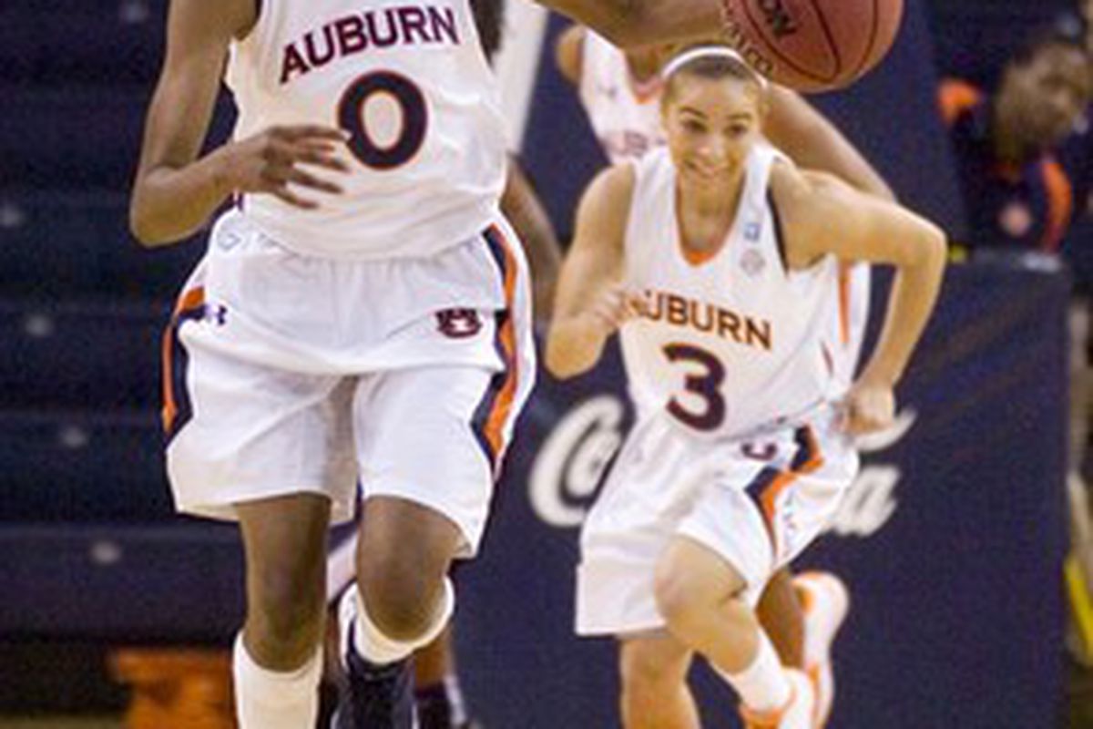 Auburn Freshman  Hasina Muhammad scored 16 points to pace the Tigers in their defeat of Central Connecticut State in the consolation game of The New York Life Holiday Classic.