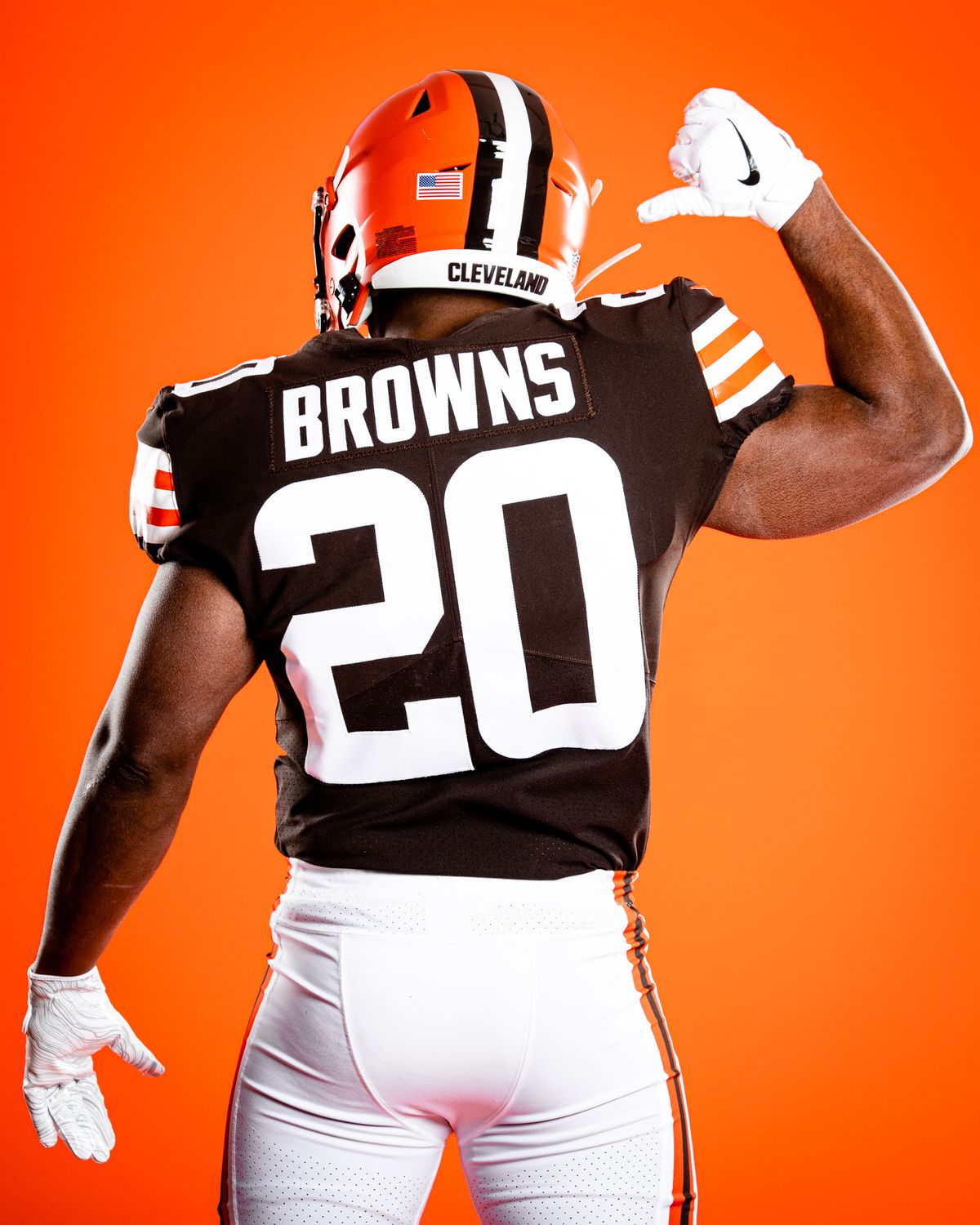 cleveland browns home jersey color
