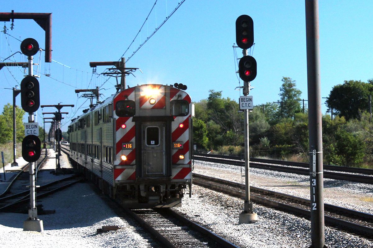 Metra Electric train at University Park. | Bill Ruminski/Sun-Times