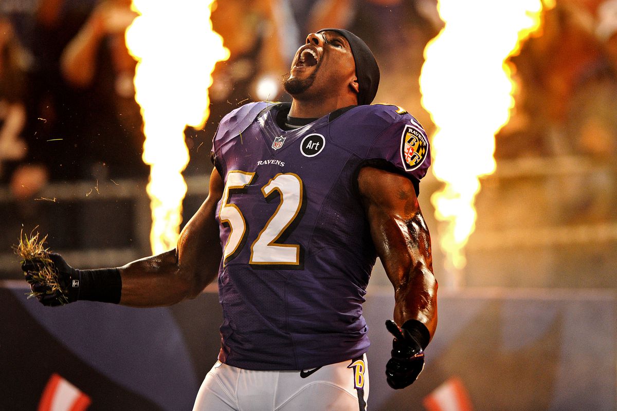 Ray Lewis will be inducted into the Ring of Honor at halftime today. 
