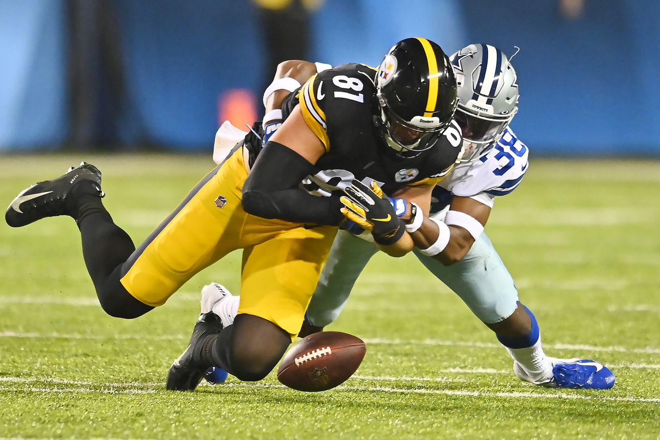NFL: Pro Football Hall of Fame Game-Dallas Cowboys at Pittsburgh Steelers