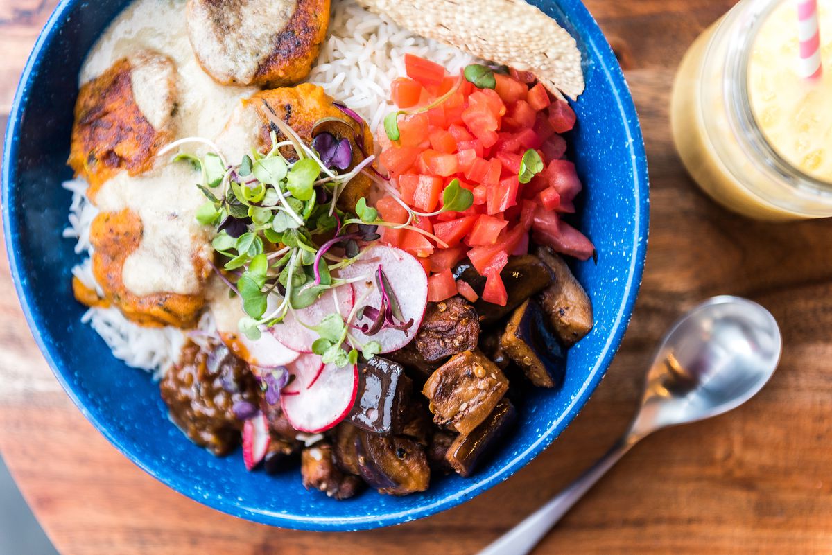A fast-casual Indian bowl from Rasa.