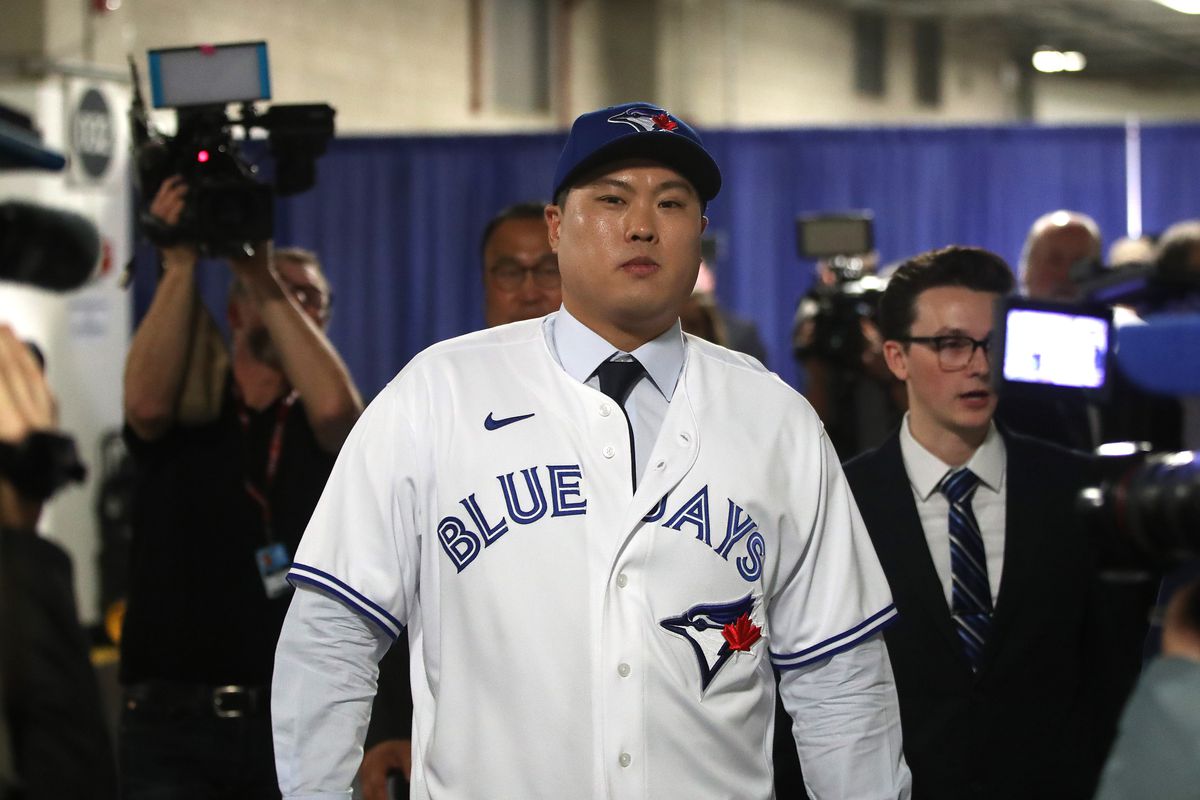 The Toronto Blue Jays host a media availability with new signed free agent left handed pitcher Hyun-Jin Ryu