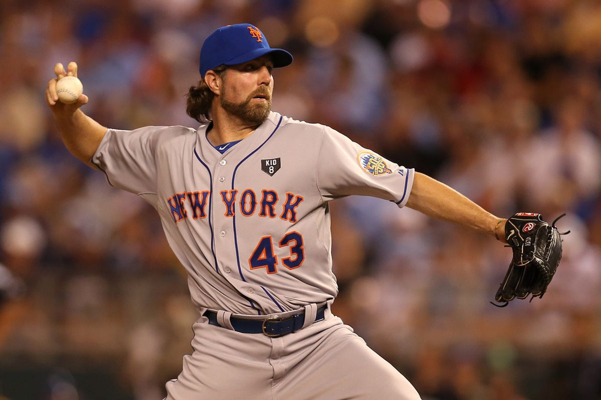 National League All-Star R.A. Dickey of the New York Mets pitches in the sixth inning during the 83rd MLB All-Star Game at Kauffman Stadium on July 10, 2012 in Kansas City. (Photo by Jonathan Daniel/Getty Images)