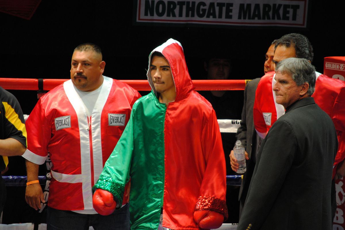 Frankie Gomez is one of Golden Boy's top prospects. (Photo by DeWalt Fight Night Club, <a href="http://creativecommons.org/licenses/by-sa/2.0/deed.en" target="new">CC BY-SA 2.0</a>)