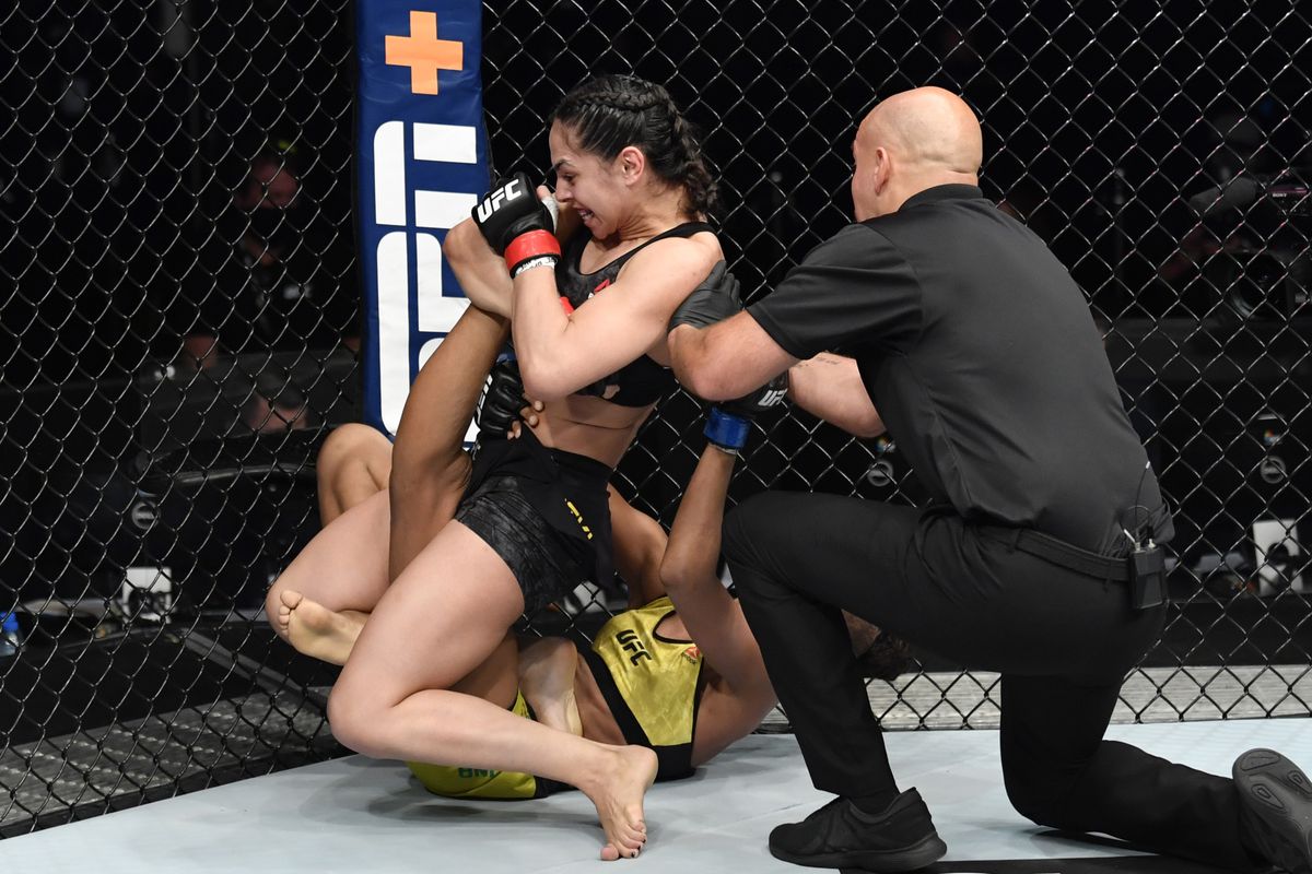 UFC Fight Island 2 video: Ariane Lipski wraps up kneebar as Luana ...