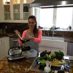 <b>We gotta know: Can you share your daily food routine and a few of your favorite healthy recipes?</b></br>
"I start my day every morning with a <b>glass of hot water and lemon</b> to continue cleansing my body from the fasting during sleep. Then I turn