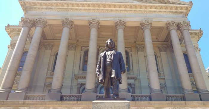 Statehouse statues of Stephen Douglas, Pierre Menard to be removed from exterior