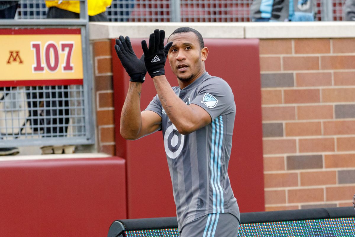 October 13, 2018 - Minneapolis, Minnesota, United States - Minnesota United forward Angelo Rodriguez (9) applauds the fans for their support during the Minnesota United vs Colorado Rapids match at TCF Bank Stadium. 

(Photo by Seth Steffenhagen/Steffenhagen Photography)