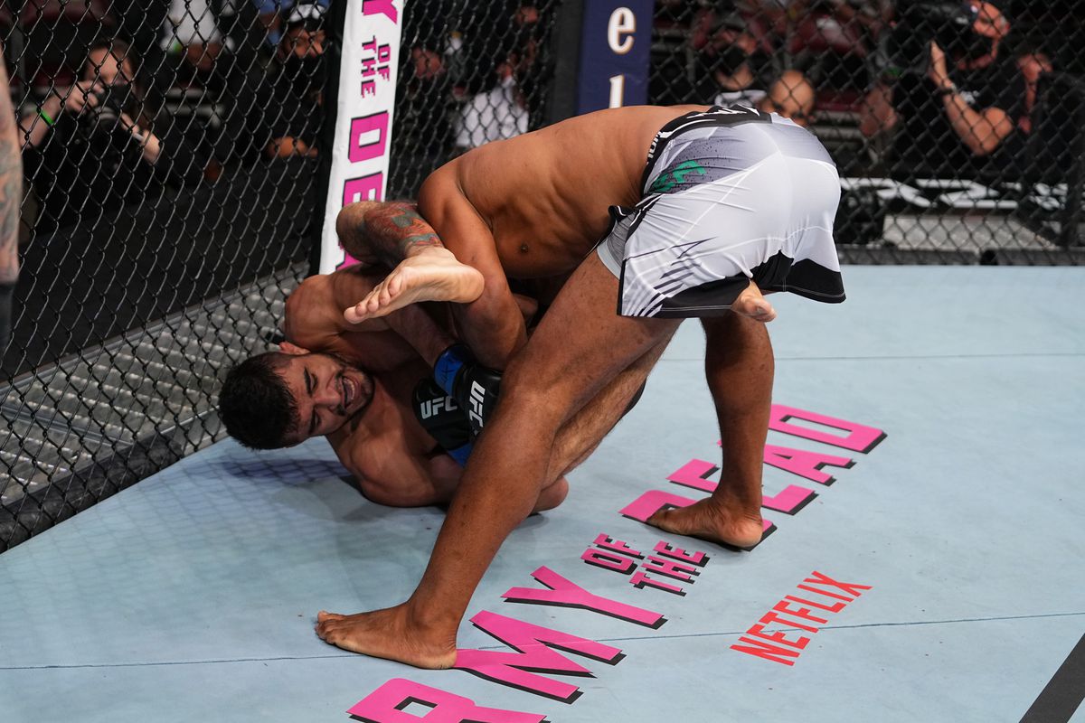 UFC 262: Souza v Muniz